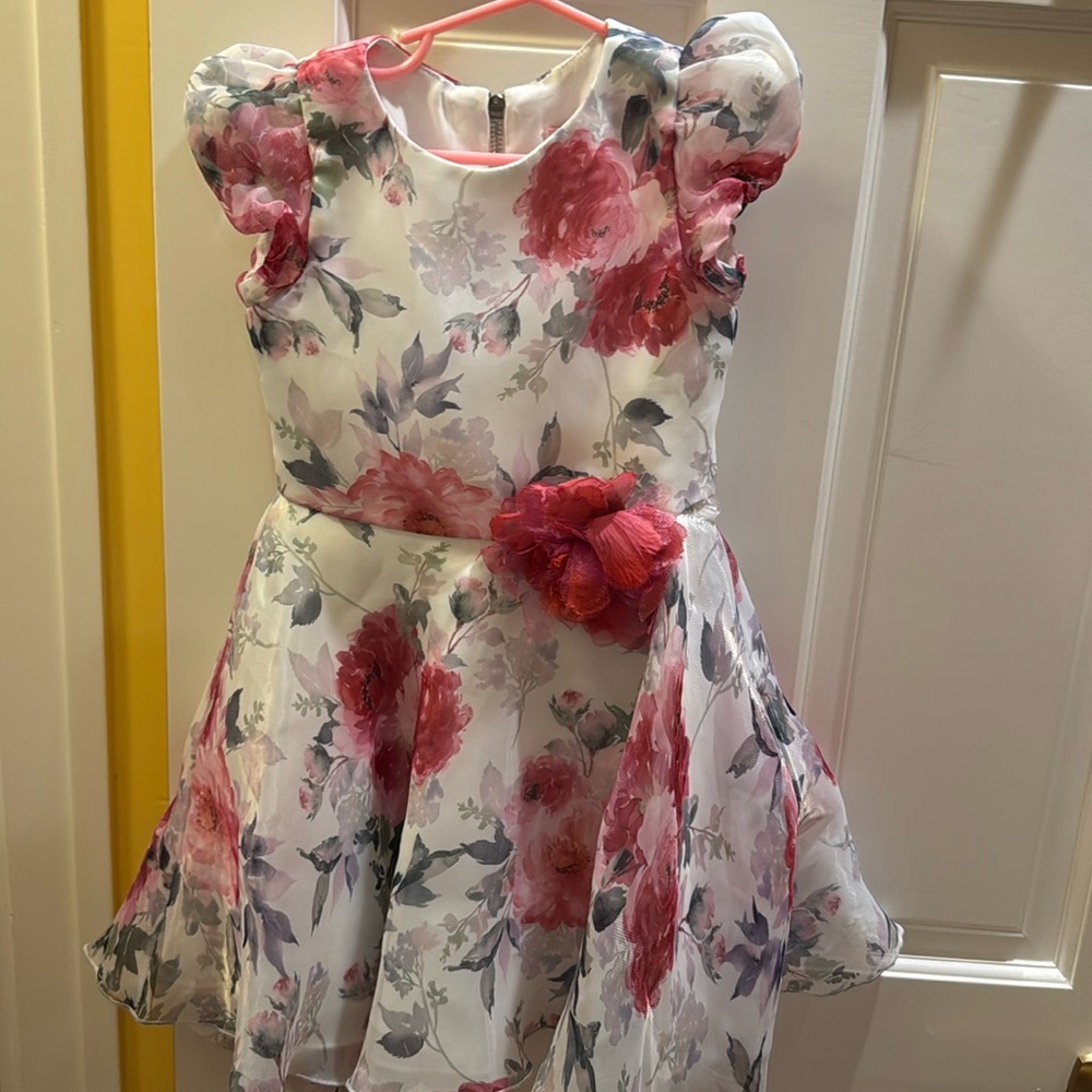 Floral girls dress